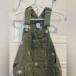 GAP kids. Overall dress small 6/7